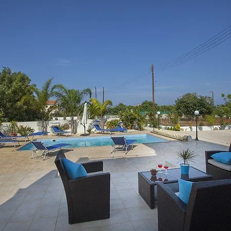 Willa “at Last Your Luxury In - Greco's Grove” Protaras